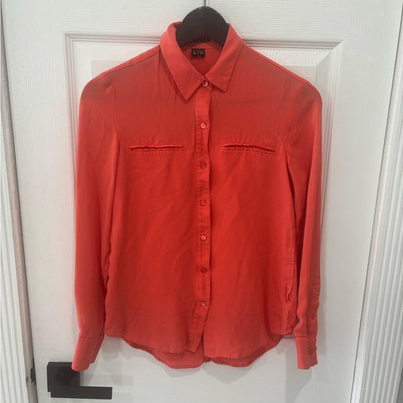 Theory Tops - THEORY Classic orange silk shirt, Size: P/TP